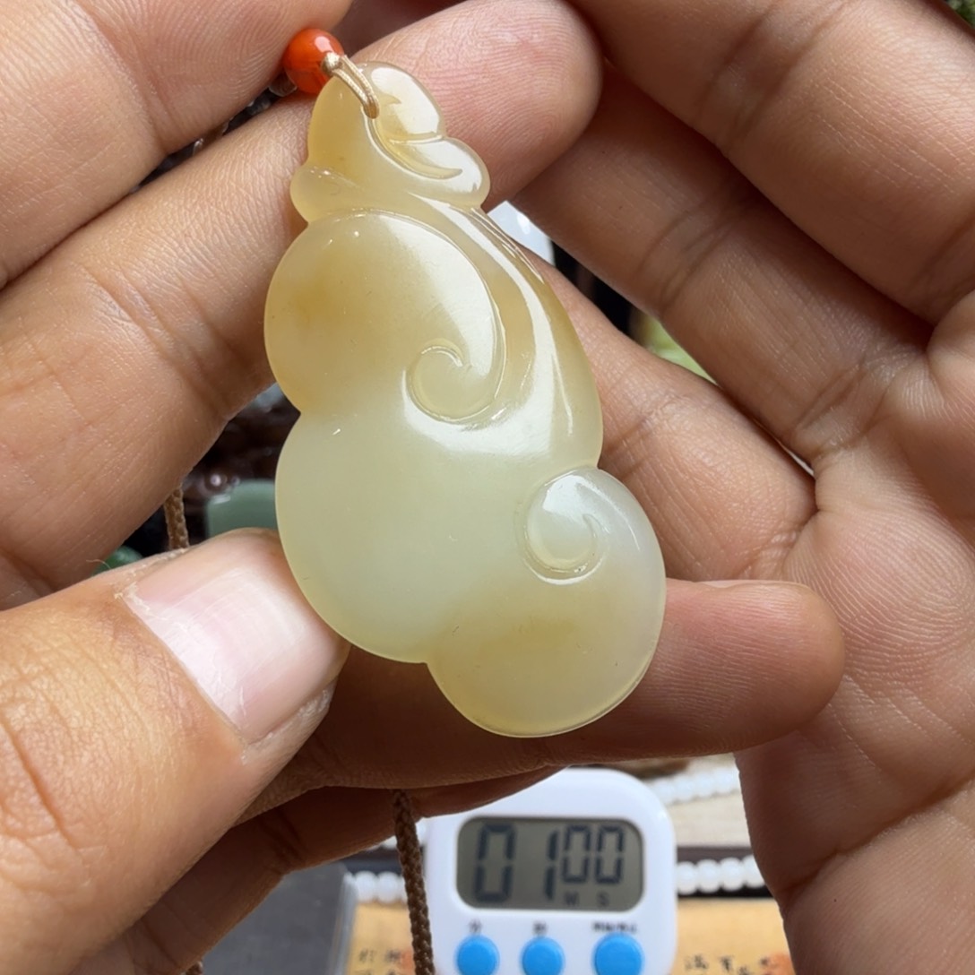 和田玉挂件未镶嵌玄****意