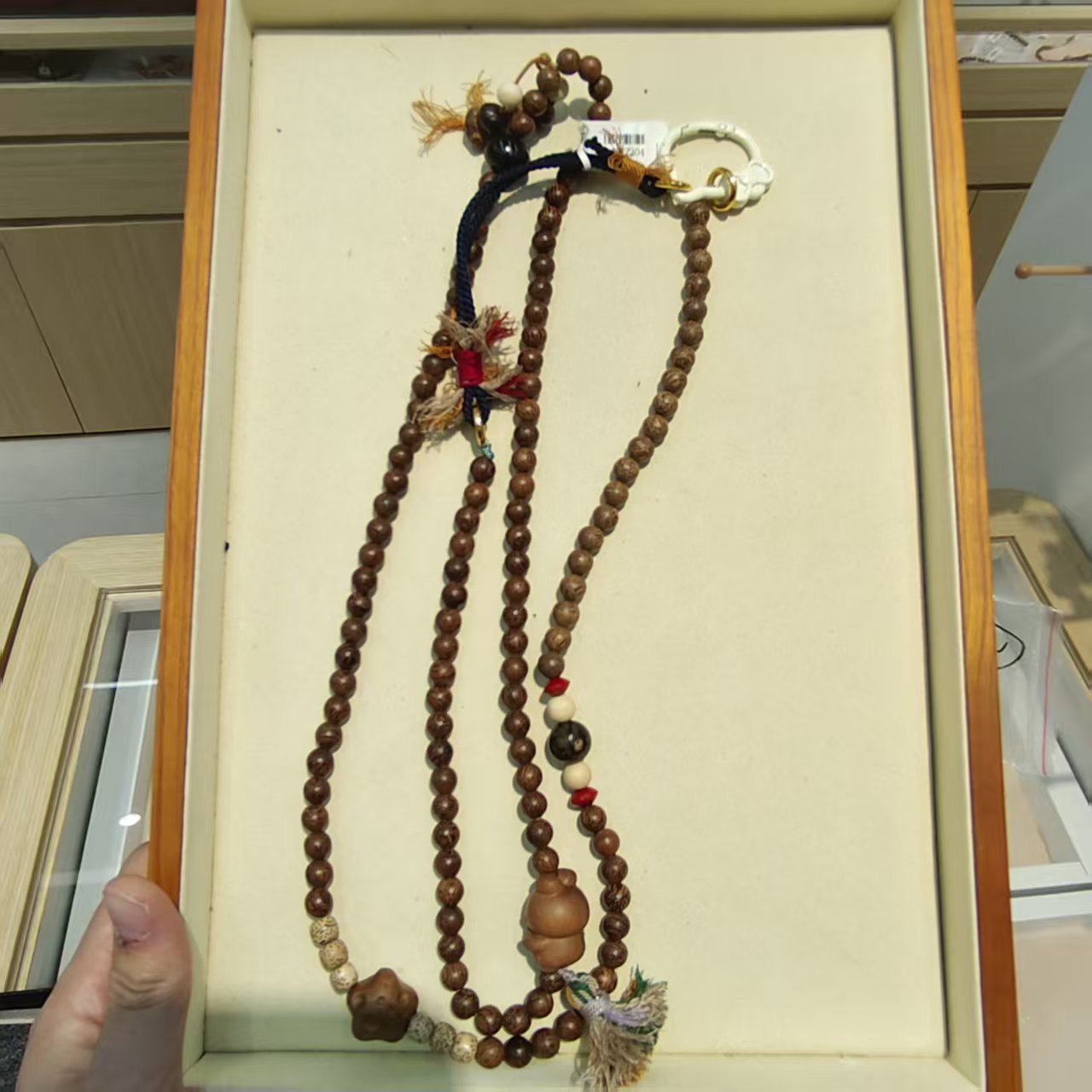 2204文玩站萝卜兔斜挎