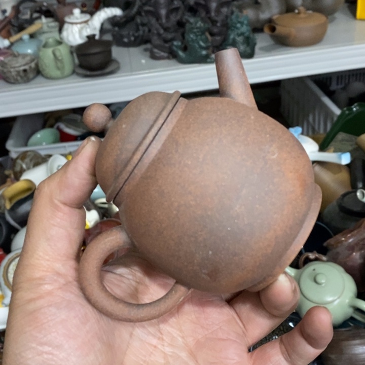 陶瓷艺术品及陶瓷壶