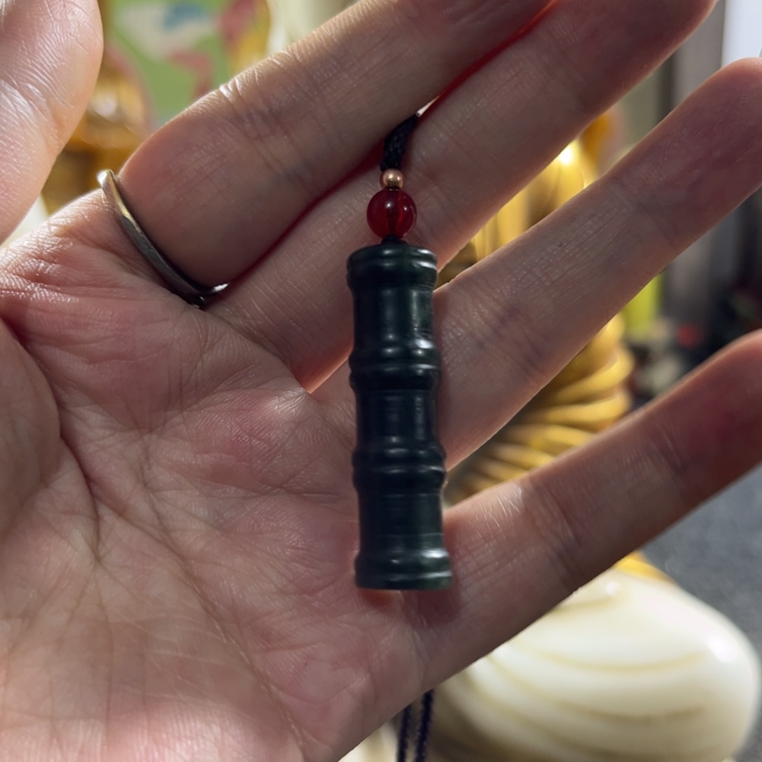 和田玉挂件未镶嵌方*