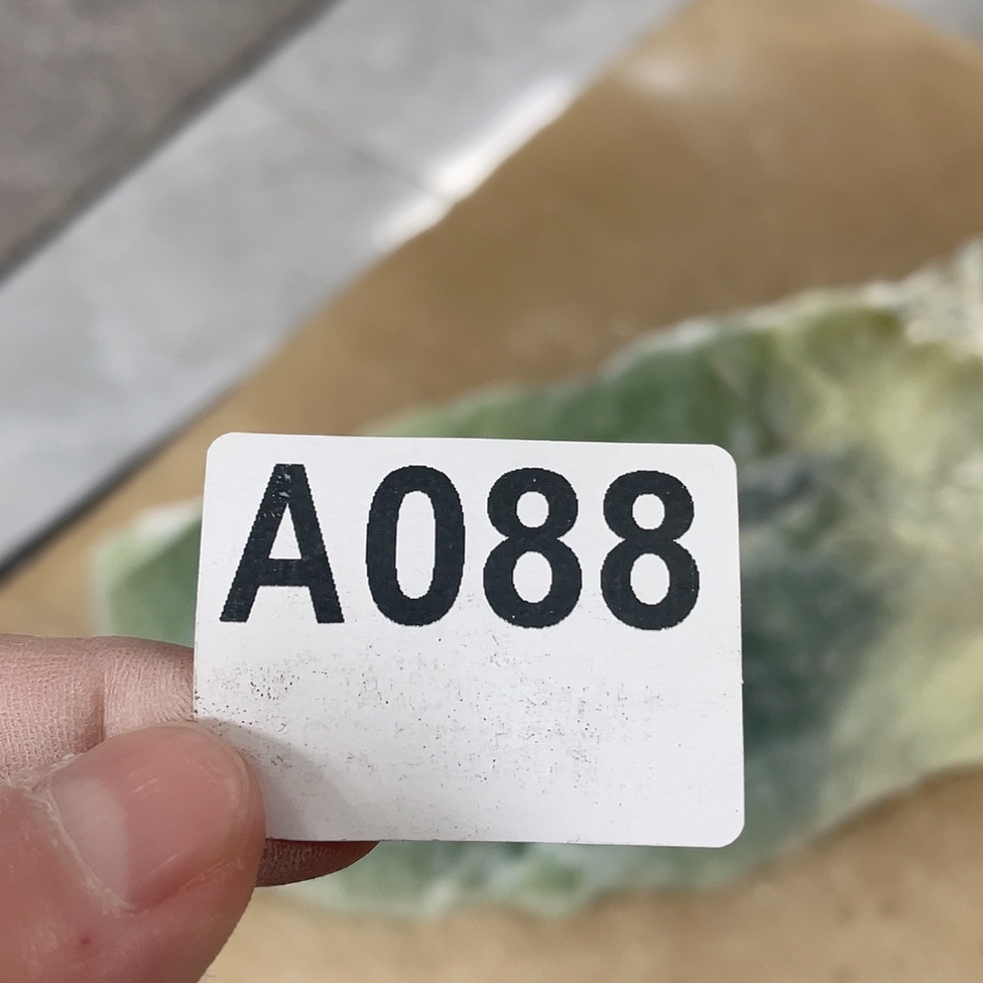 *****蛇纹石玉未镶嵌原石