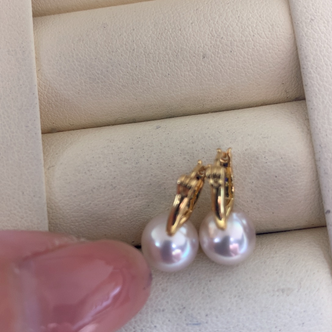 海水珍珠耳饰18K金镶嵌