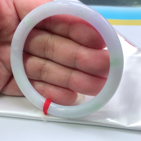 翡翠手镯未镶嵌A0018号