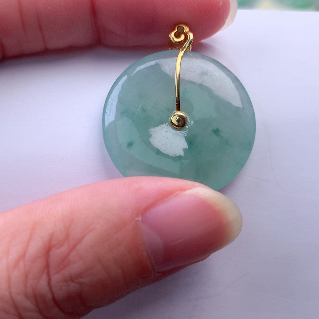 翡翠吊坠(不含链)18K金镶嵌