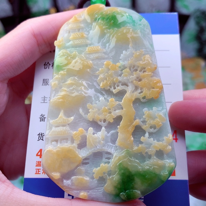 【闪购商品】翡翠颈饰未镶嵌天然