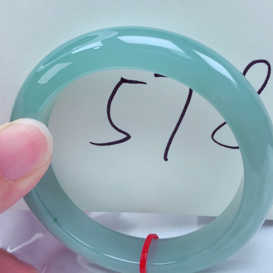 翡翠未镶嵌手镯翡翠