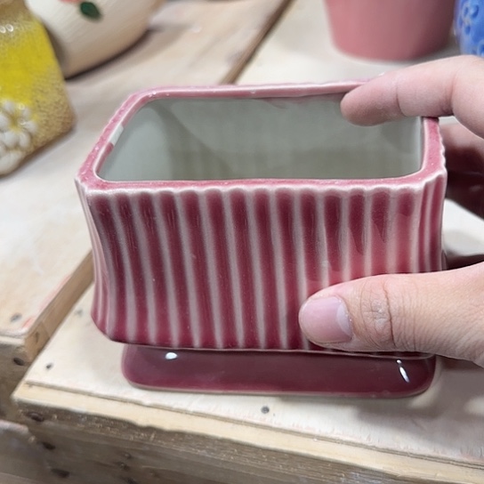 有孔！！有问题问客服，满9元包邮