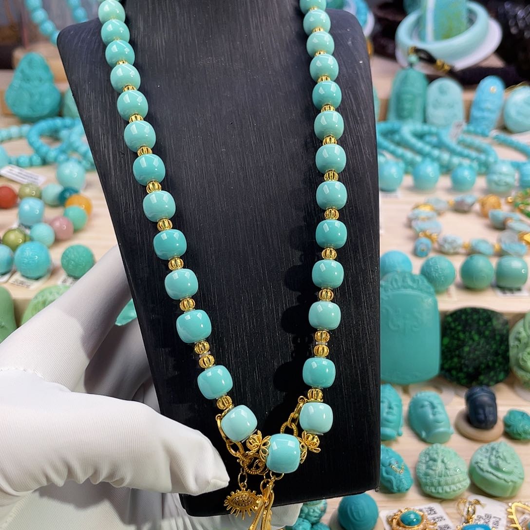 绿松石珠宝奇石18K金镶嵌