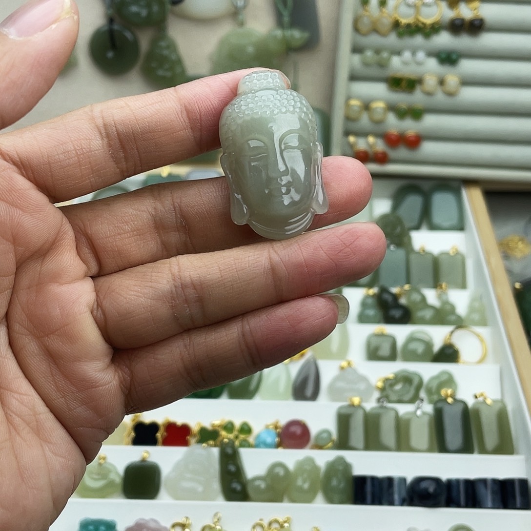 和田玉未镶嵌吊坠(不含链)
