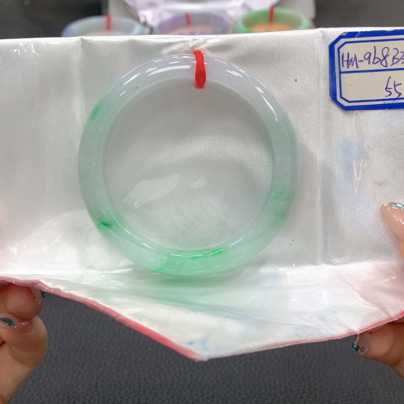 【闪购商品】翡翠手镯未镶嵌翡翠