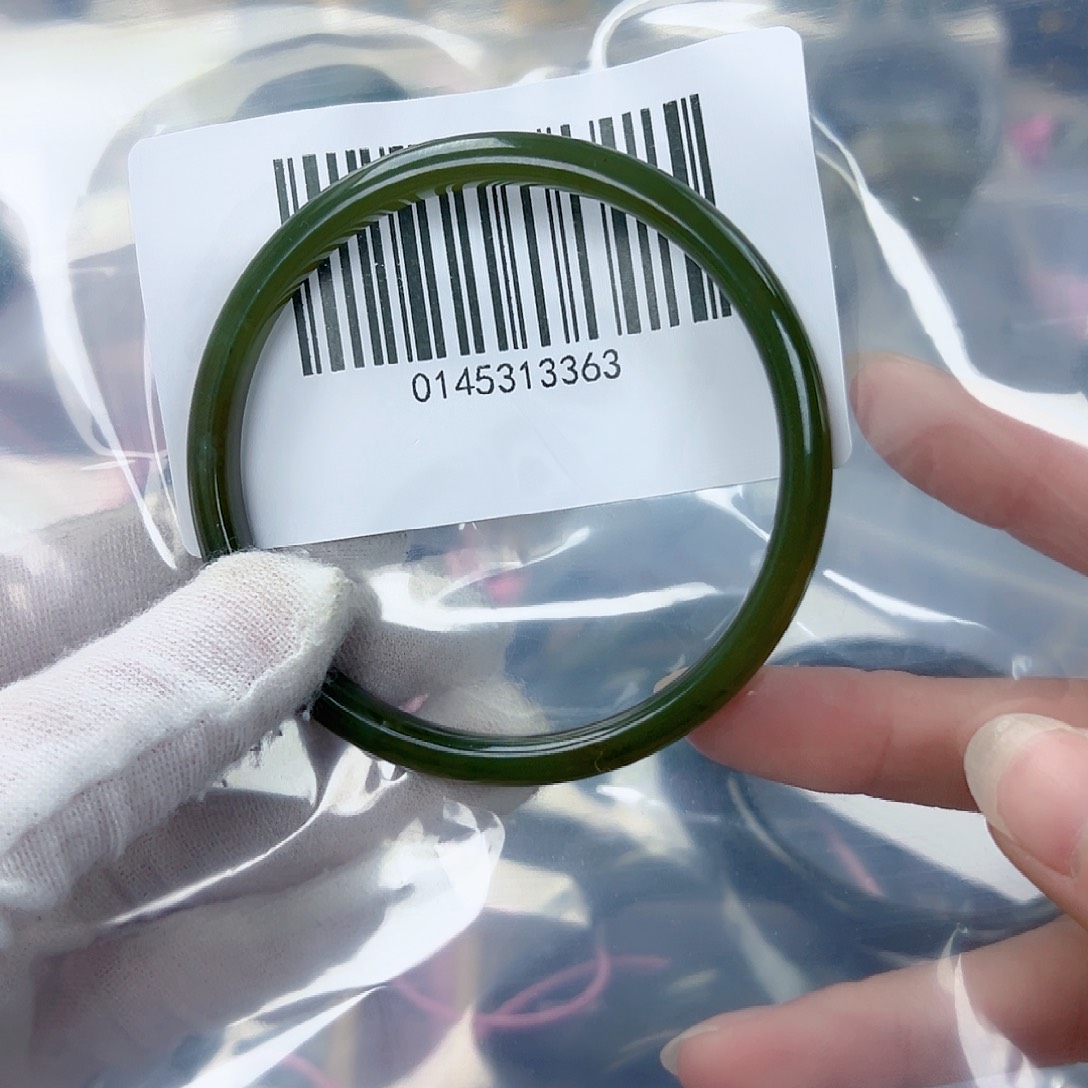 和田玉手镯未镶嵌62