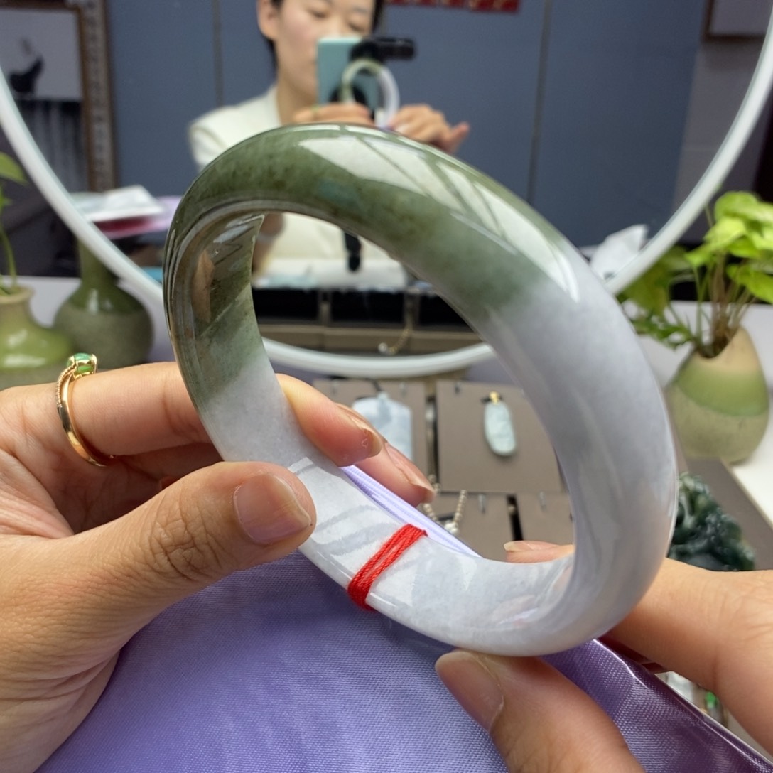 翡翠手镯未镶嵌手镯62