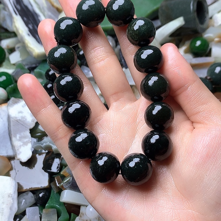 和田玉和田玉边角料未镶嵌