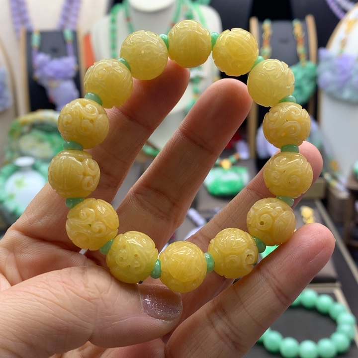 翡翠手链未镶嵌翡翠手链