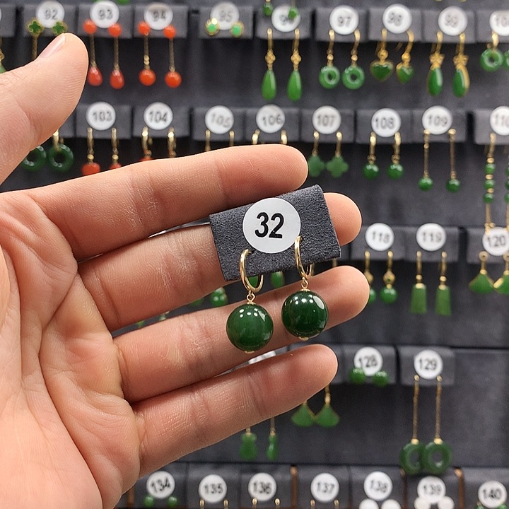 和田玉耳饰18K金镶嵌