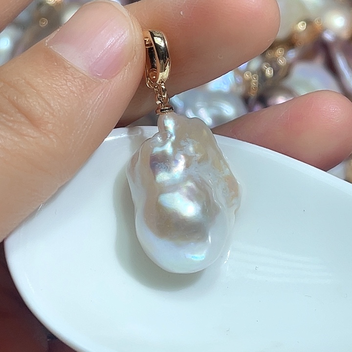 未镶嵌颈饰淡水珍珠