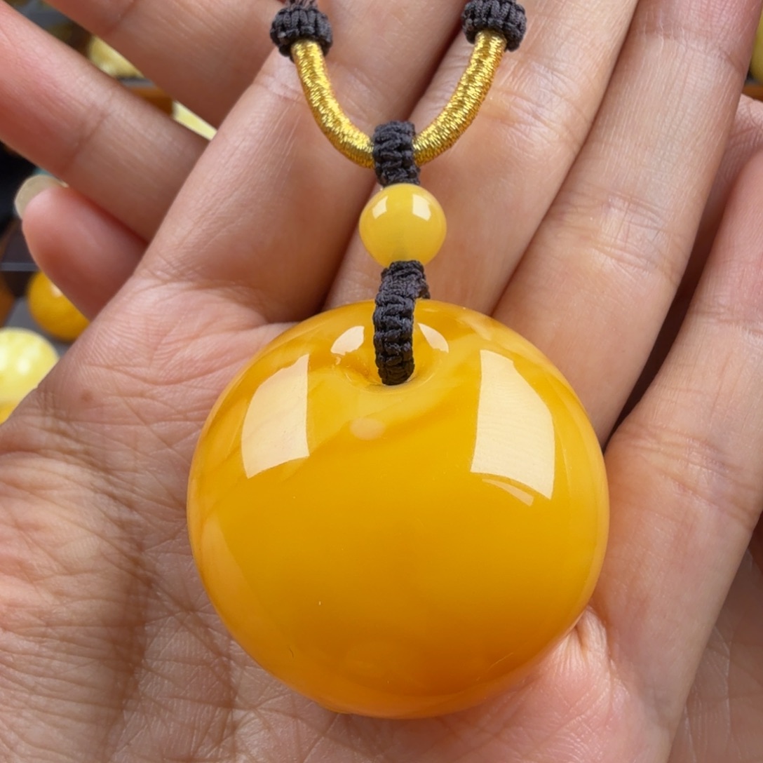琥珀颈饰未镶嵌纯天然琥珀蜜蜡无优化
