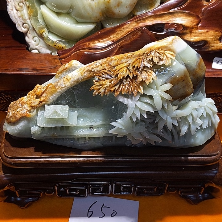 蛇纹石玉（覆膜）未镶嵌珠宝奇石