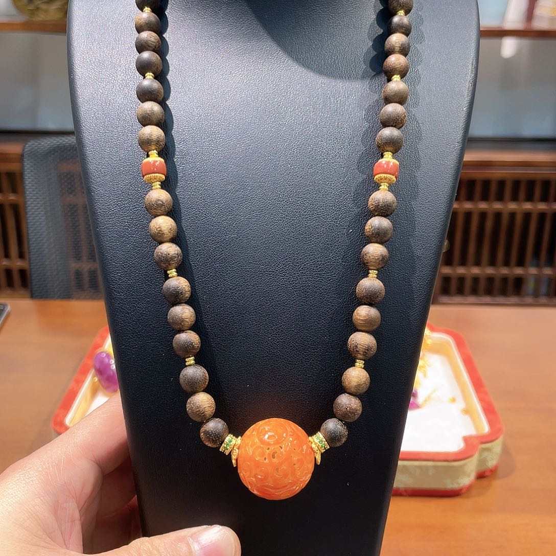 锦纶铁合金吊坠项链