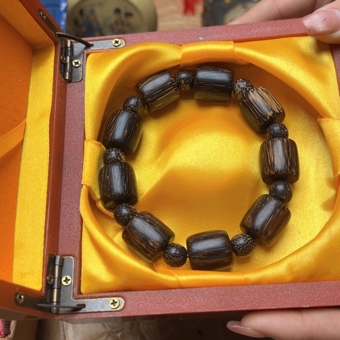 滴血莲花菩提吊坠