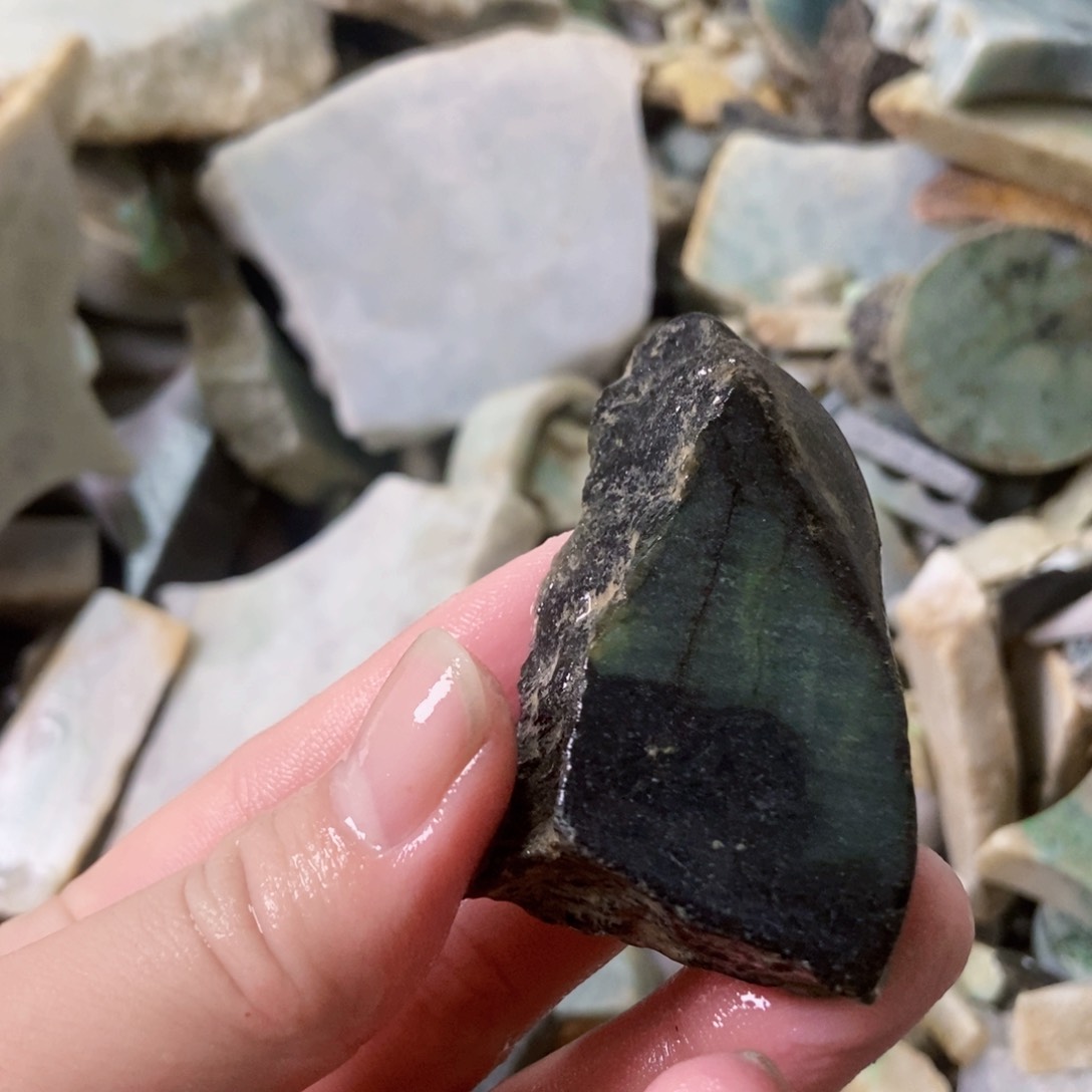 翡翠未镶嵌颈饰天然翡翠