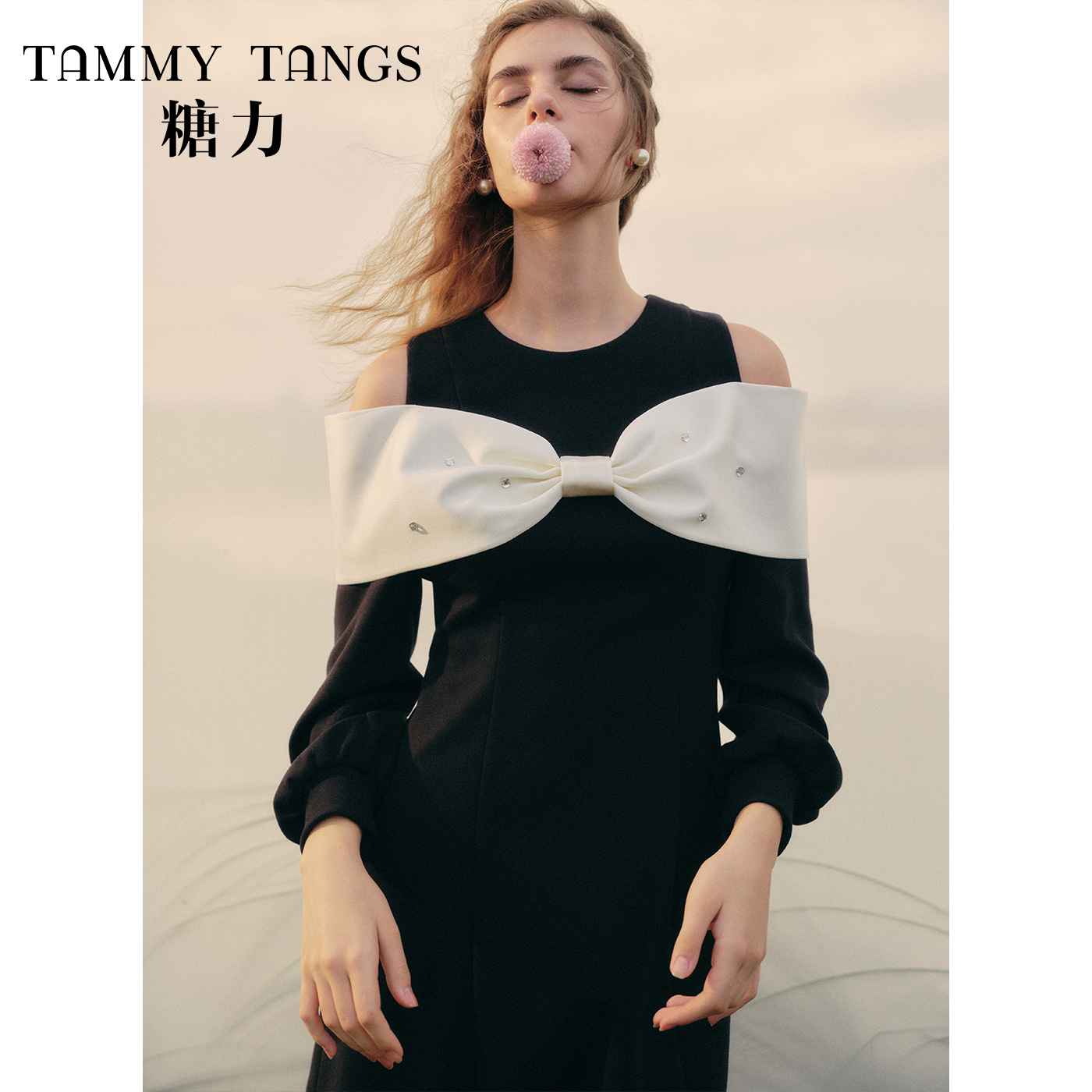 【白姐专属】糖力拼色蝴蝶结甜美卫衣连衣裙女TWRCQ51266