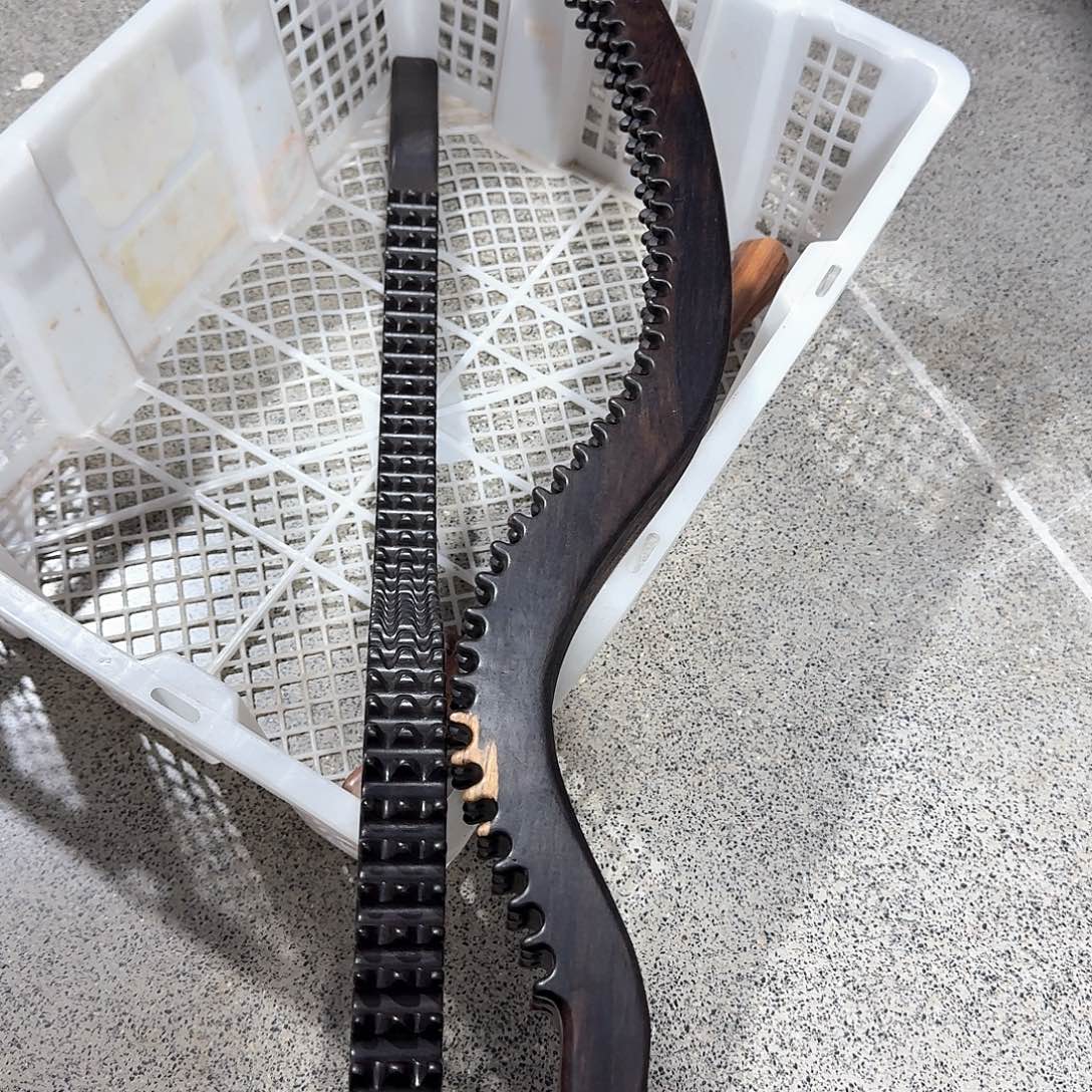 紫光檀75厘米放松工具瑕疵裂