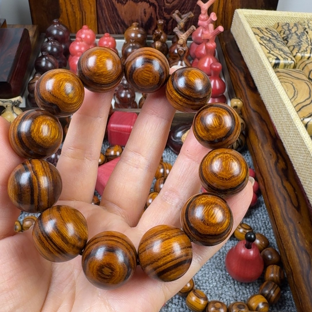 发***糕缅甸花梨（花梨木类）