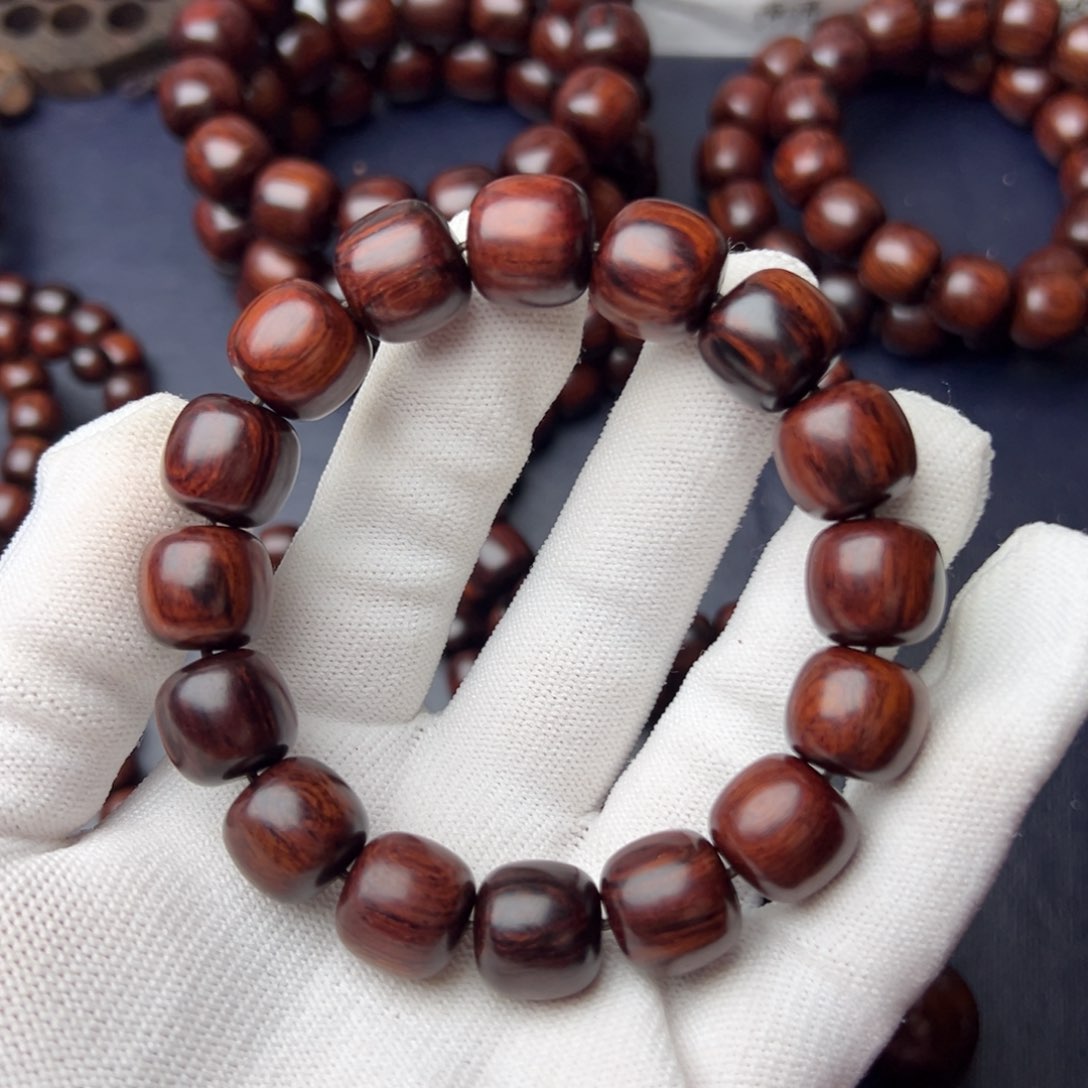 木海南红降1.3*1.4微暇