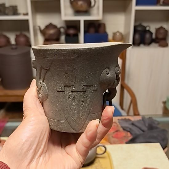 小***杨紫砂茶宠全手工制作公道杯薄胎段泥