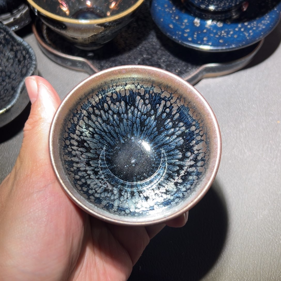 茶盏你就这样把我们之间不存在