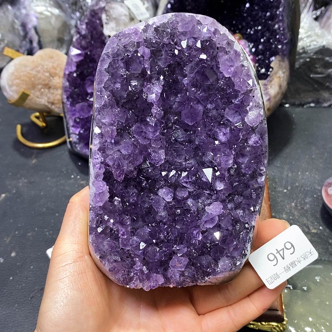 水晶大型摆件（非配饰）未镶嵌