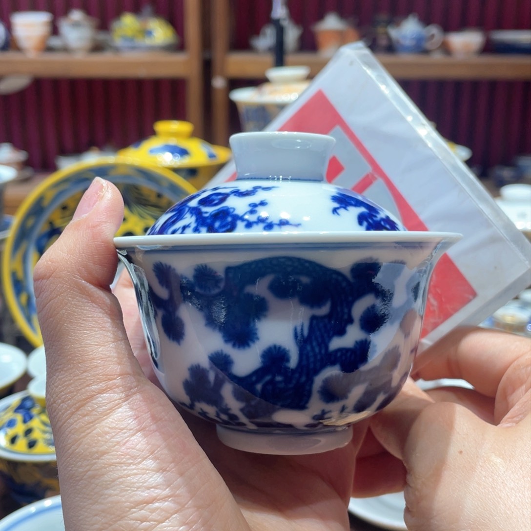 景德镇陶瓷艺术品