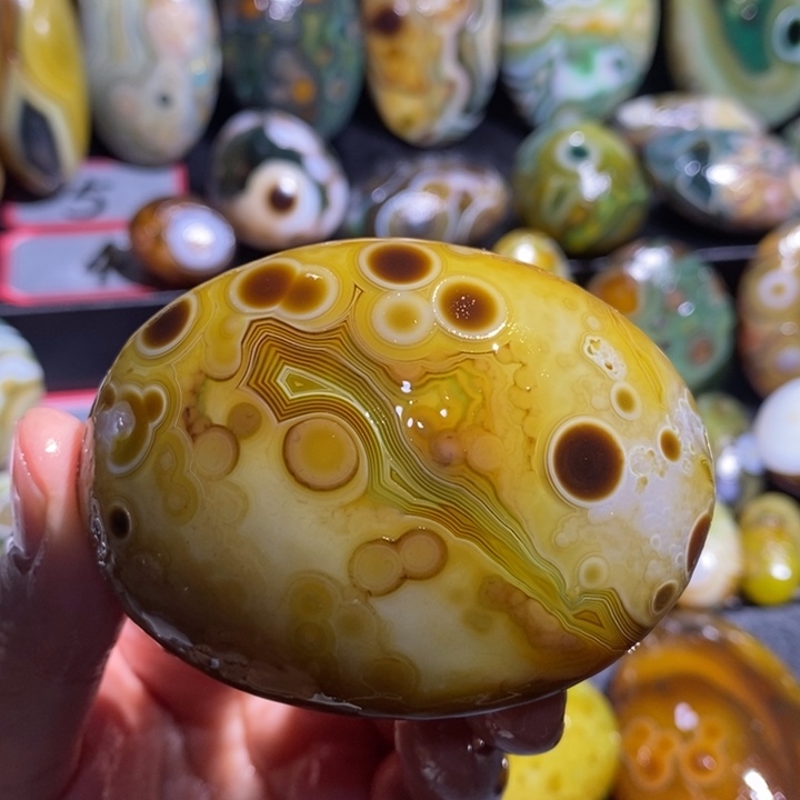 玛瑙/玉髓珠宝奇石未镶嵌