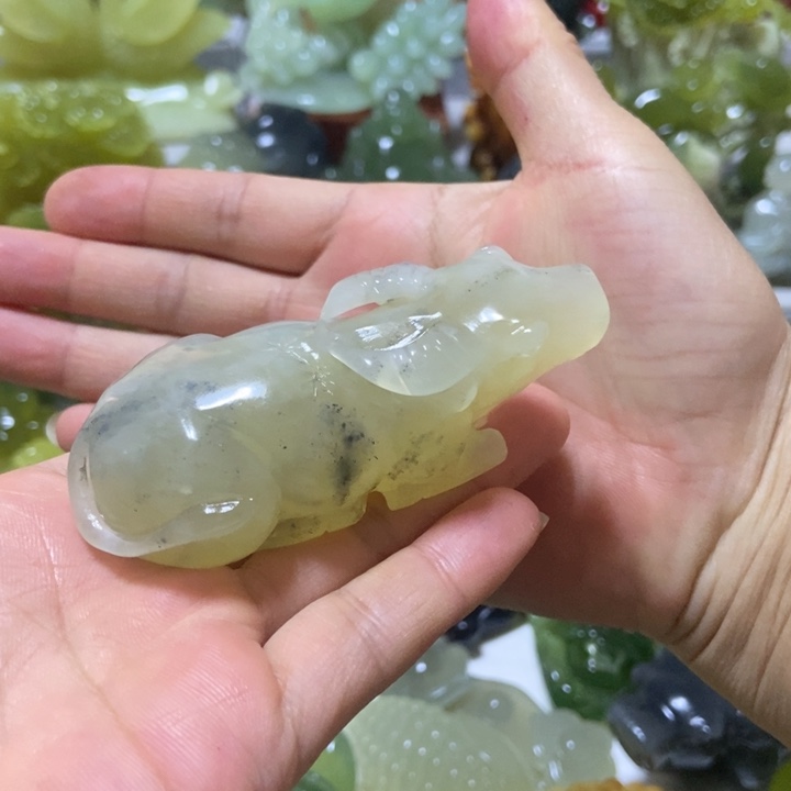 【闪购商品】未镶嵌蛇纹石玉把件