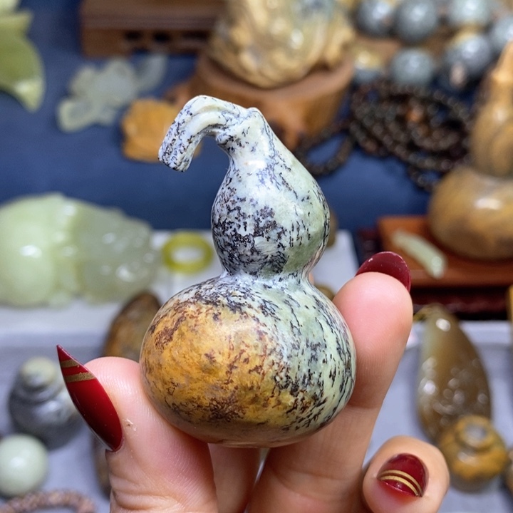 岫岩河磨玉（透闪石质玉）把件小摆未镶嵌