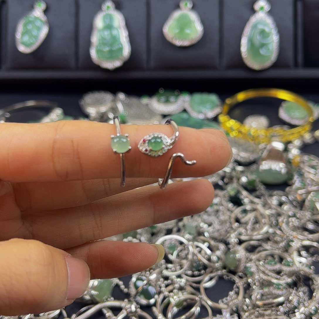 银S925镶嵌戒指翡翠天然翡翠镶嵌Aa