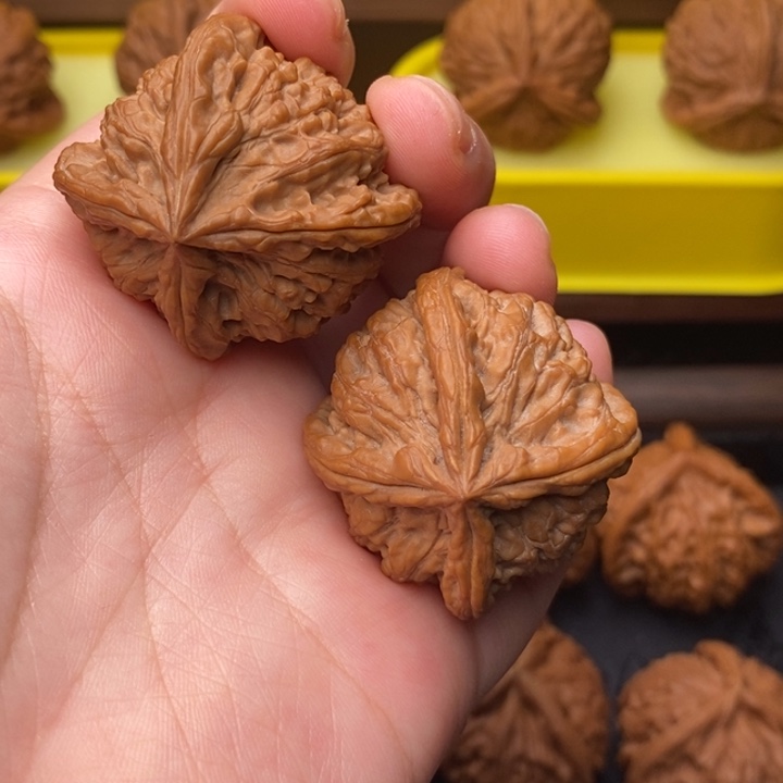 小***厚吊坠文玩核桃玉玺