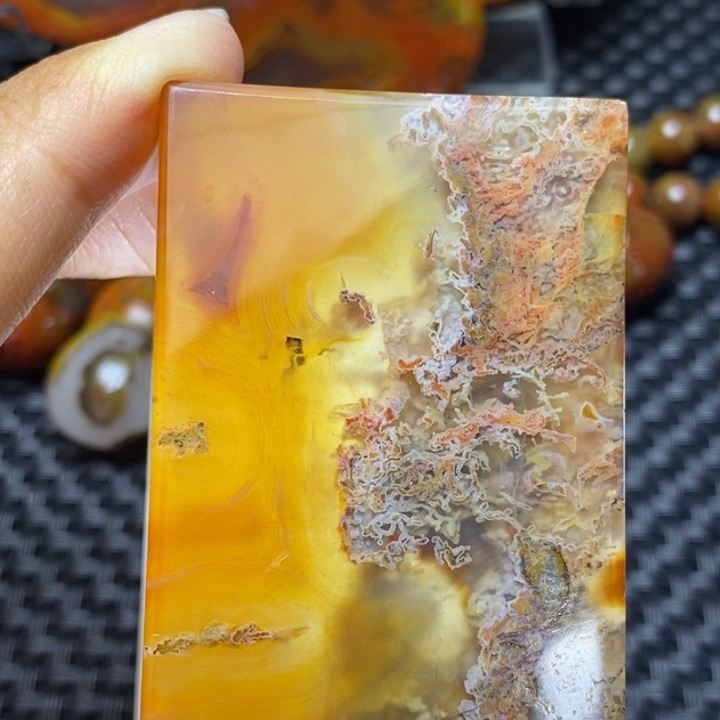 玛瑙/玉髓颈饰未镶嵌样*