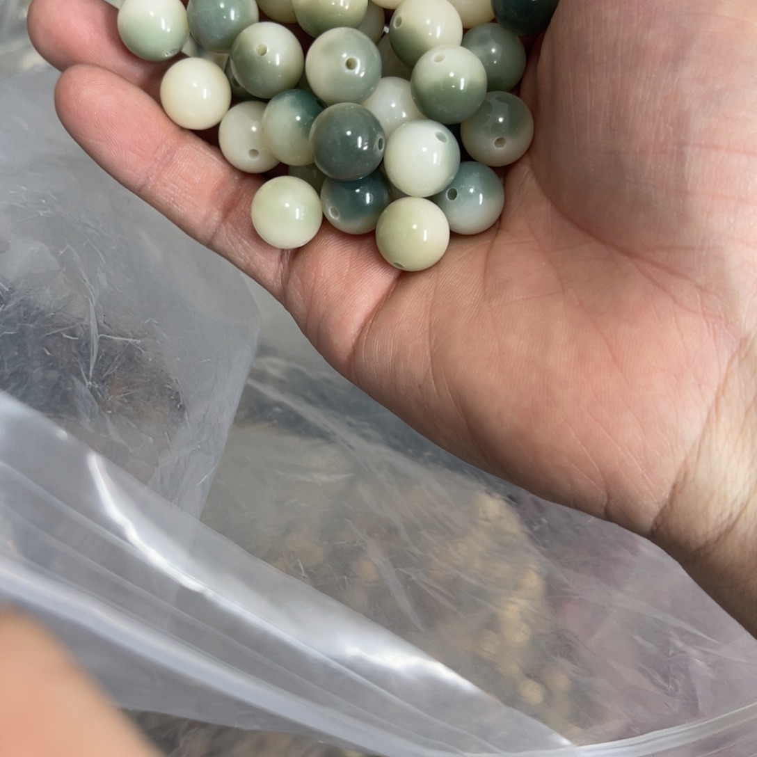 白玉菩提吊坠z12mm/80颗 微瑕不售后