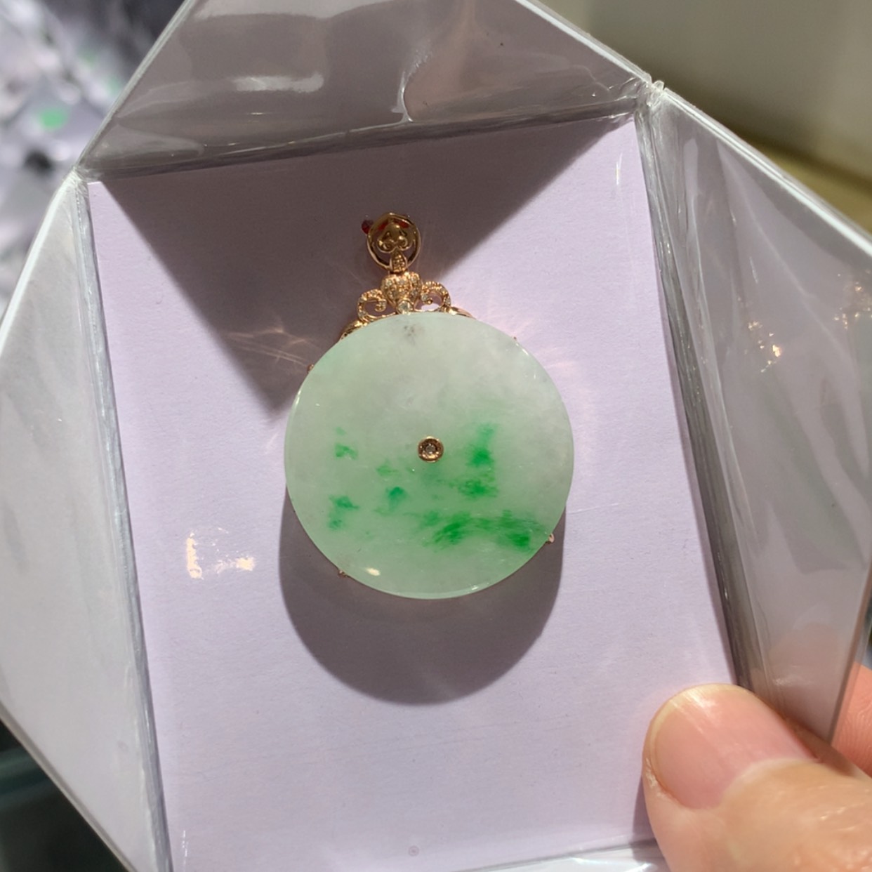 【闪购商品】翡翠颈饰18K金镶嵌翡翠首饰