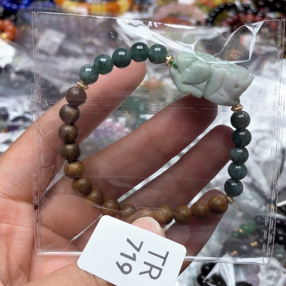 水晶多样性发一只未镶嵌