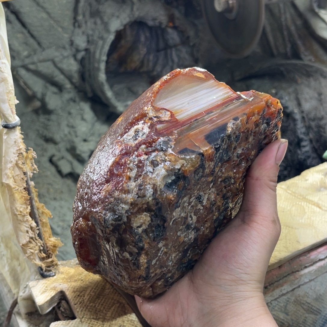 天***忧定制玛瑙天然玛瑙手镯原石