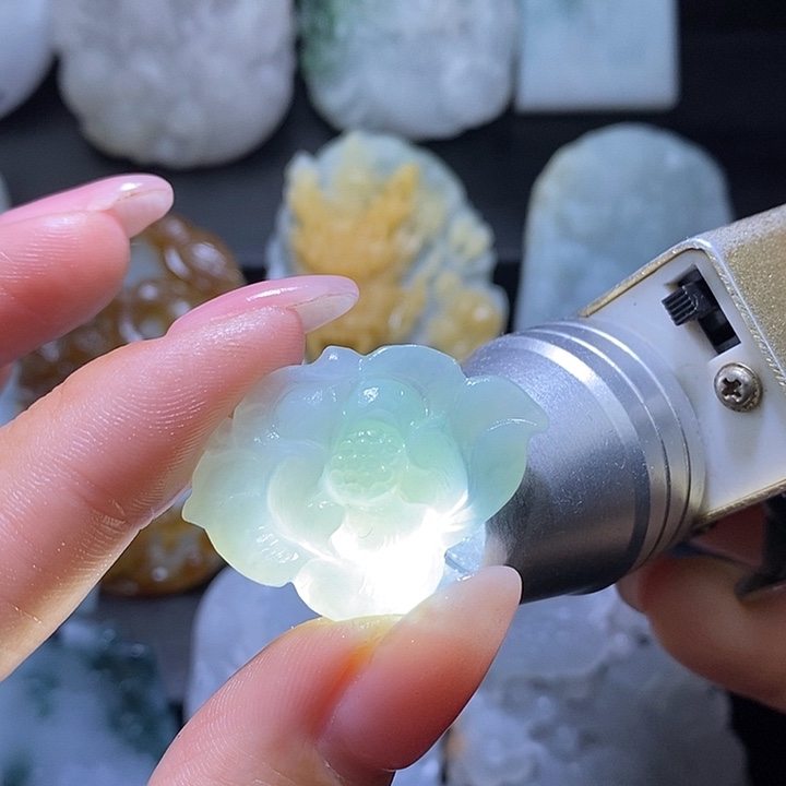 定制翡翠未镶嵌翡翠