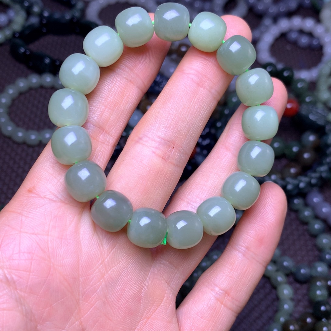 和田玉未镶嵌手串12