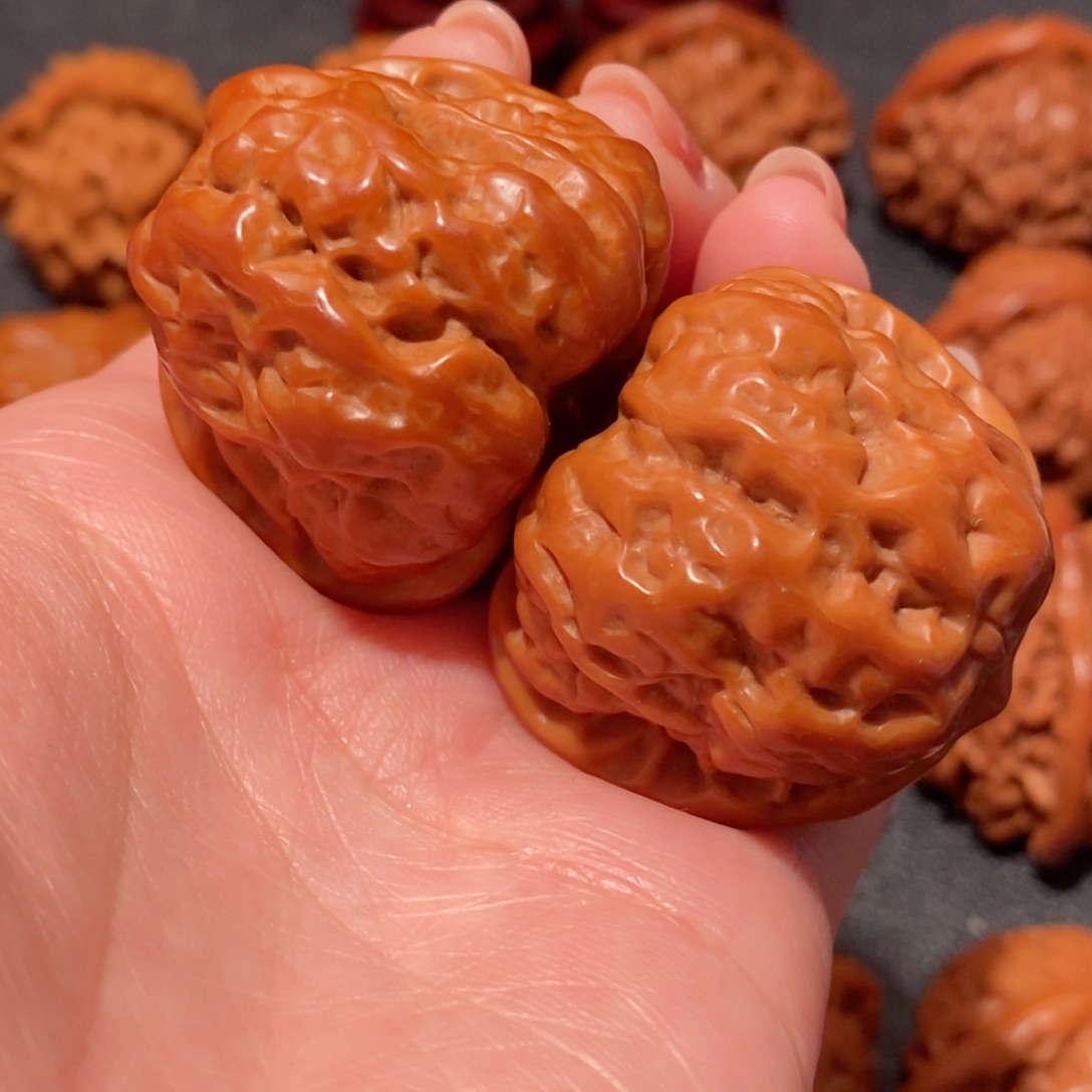 文玩核桃把件蛤蟆头