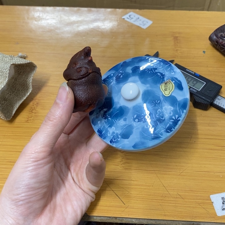 摆件中古工艺品一件