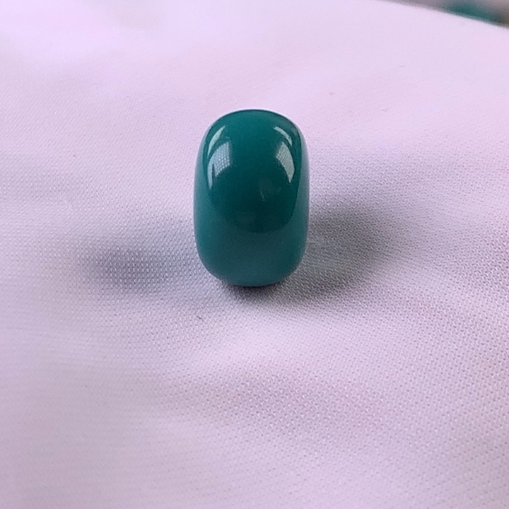 绿松石未镶嵌珠宝奇石10.2x6.6mm