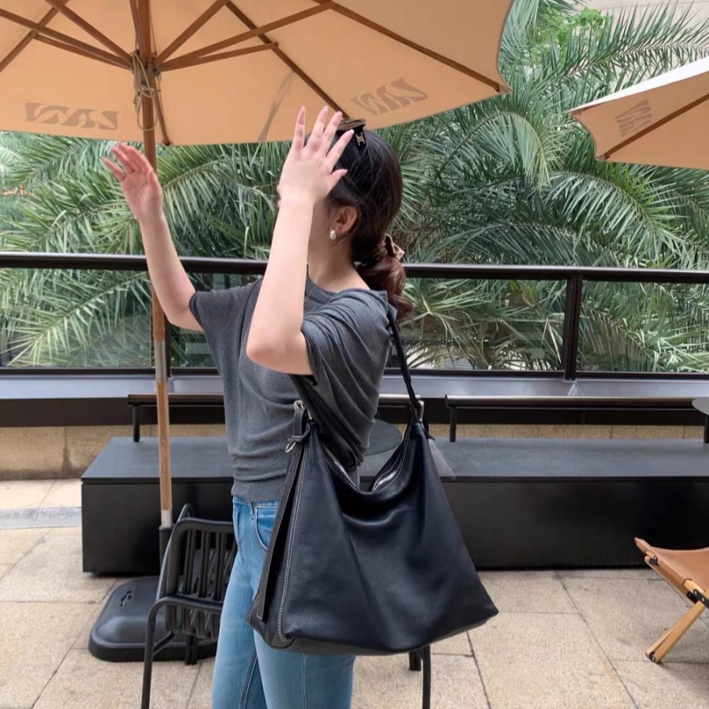 新款女士hobo包包托特包腋下大包日常通勤女包单肩斜挎手提女士包