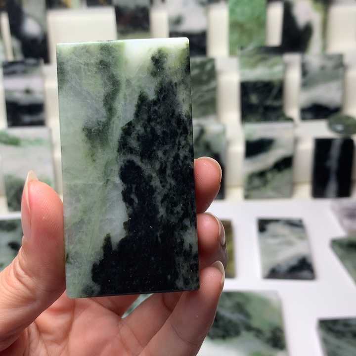 独山玉颈饰未镶嵌L****n